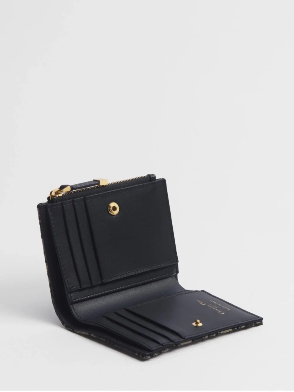 30 Montaigne Dahlia Wallet